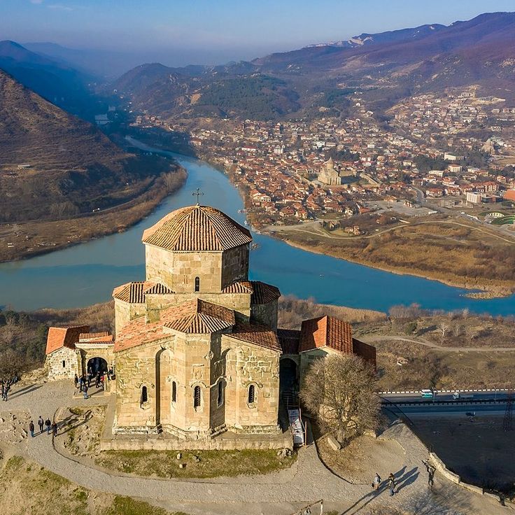 Feasts & Peaks of Georgia